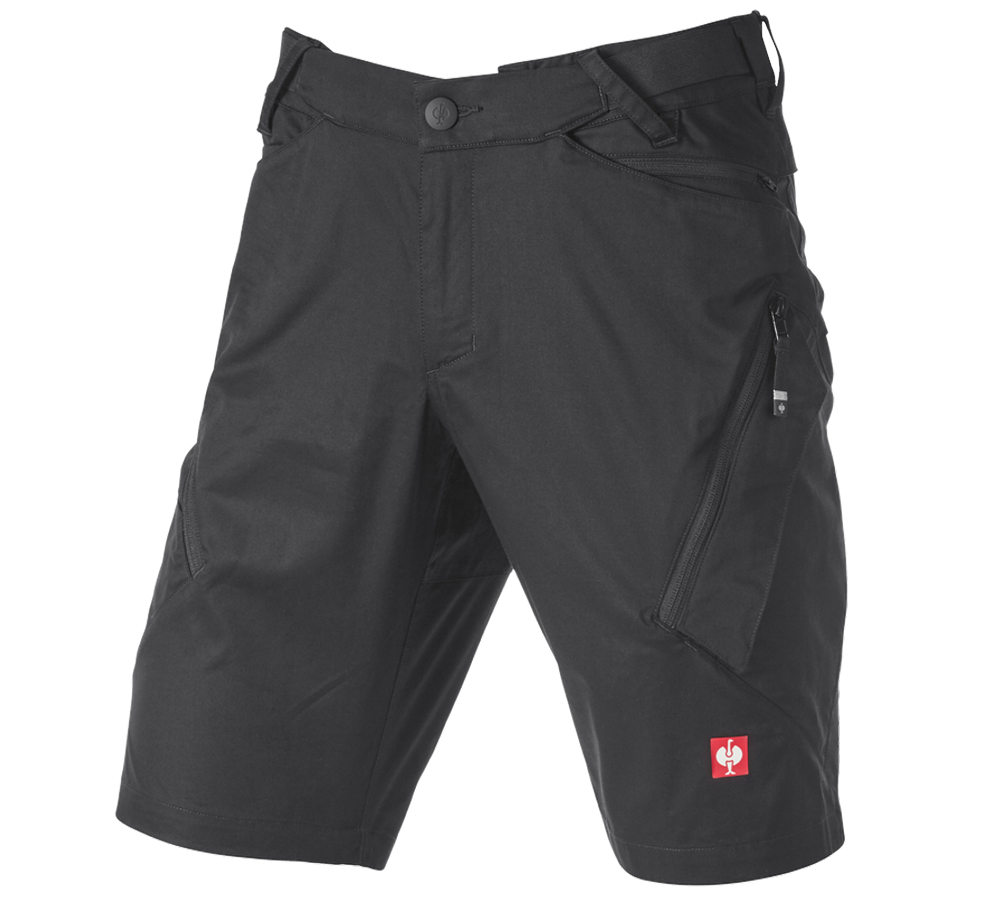 Kläder: Multipocket- shorts e.s.ambition + svart