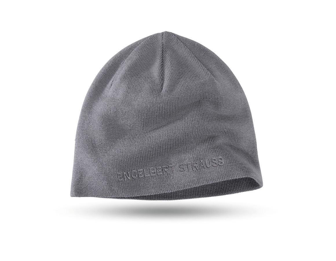 Plumbers / Installers: Fine knit hat e.s.dynashield + cement