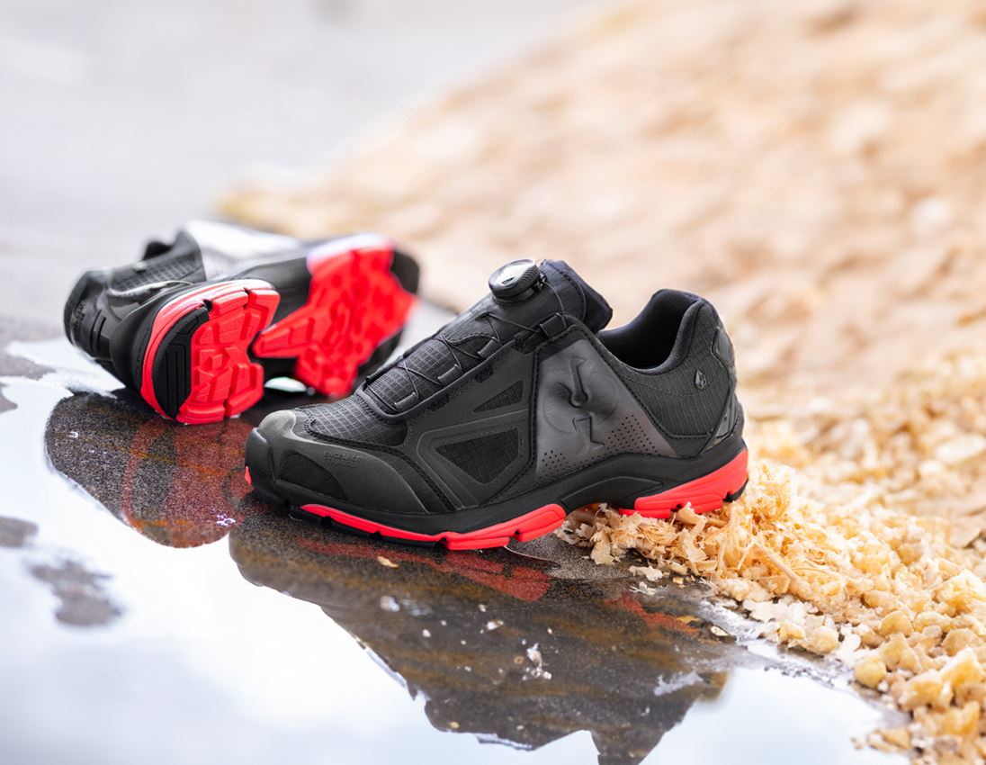 Footwear: O2 Work shoes e.s. Minkar II + black/high-vis red