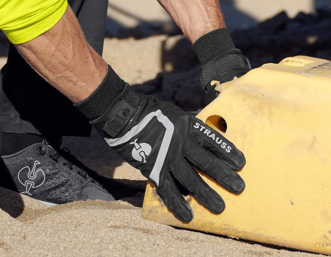Topics: Gloves e.s.trail winter + black/basaltgrey 2