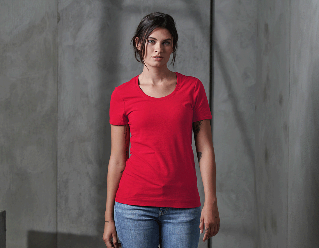 Överdelar: e.s. T-Shirt cotton stretch, dam + eldröd