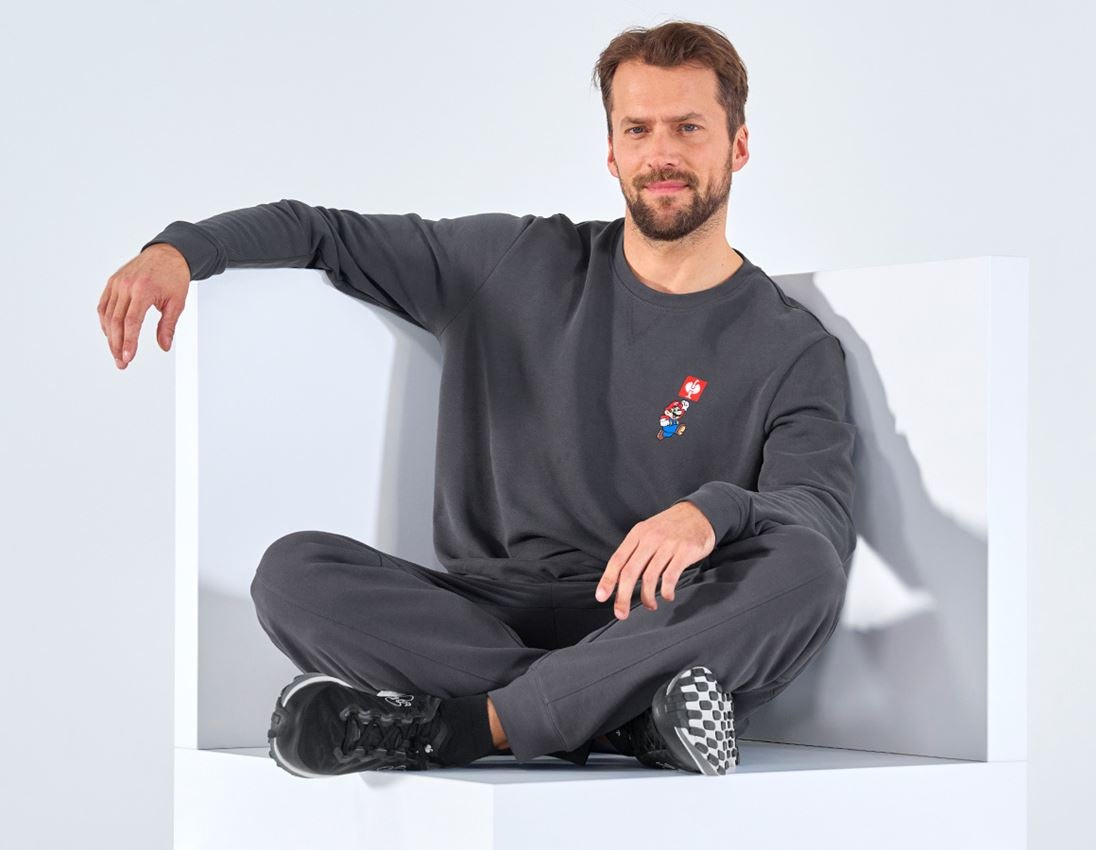 Samarbeten: Super Mario sweatshirt, herr + antracit 1