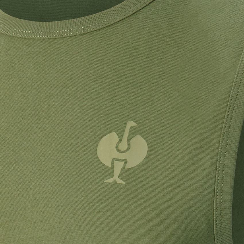 Kläder: Athletic-shirt e.s.iconic + berggrön 2
