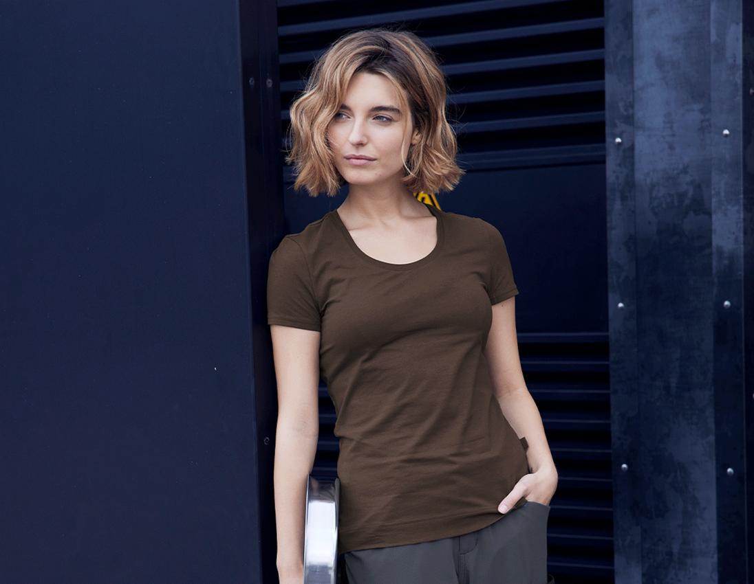 Clothing: SET: 3x women's T-Shirt cotton stretch + Shirt + chestnut