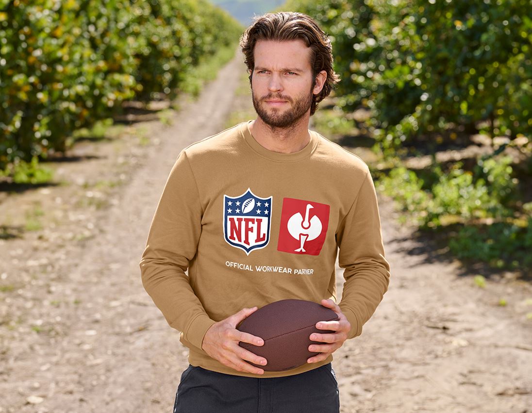 Clothing: NFL Sweatshirt cotton + almondbrown 1