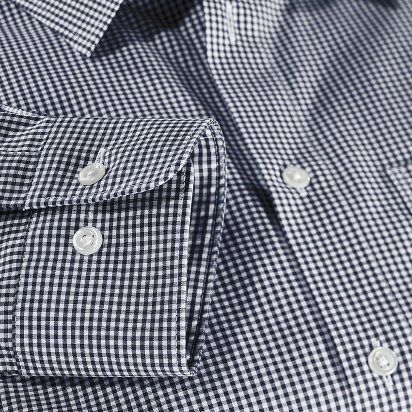 Överdelar: e.s. Kontorsskjorta cotton stretch, slim fit + mörkblå rutig 1