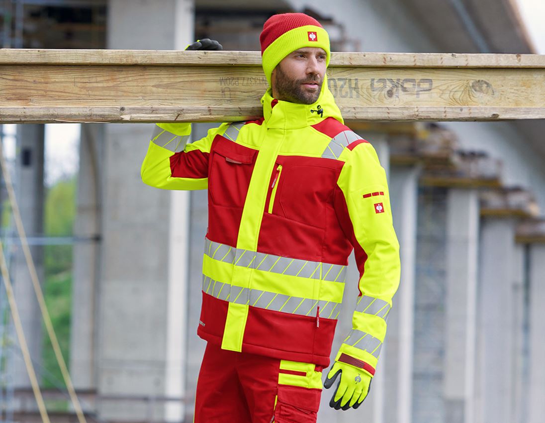 Topics: High-vis winter softshell jacket e.s.motion 24/7 + red/high-vis yellow