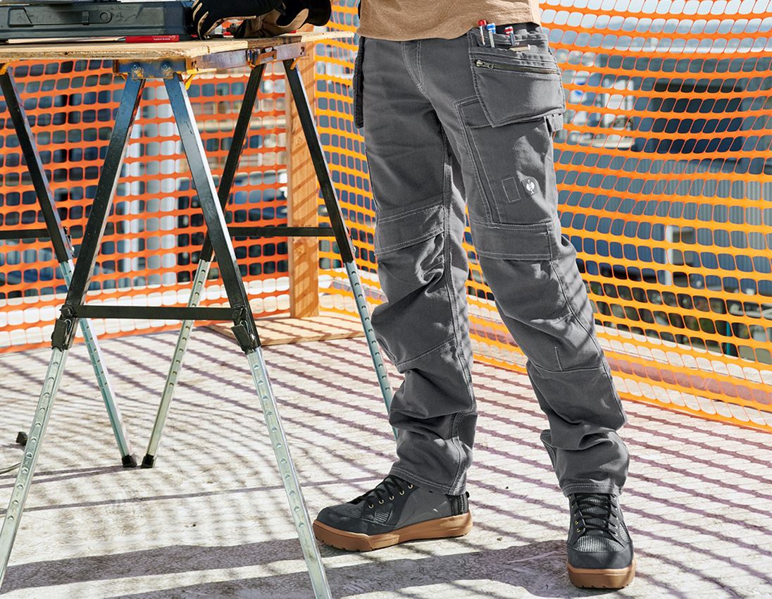 Plumbers / Installers: Holster trousers e.s.vintage + pewter