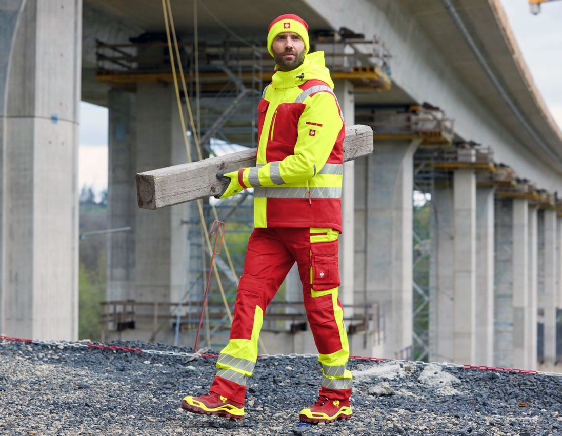 Accessories: Knitted cap e.s.motion 24/7 + red/high-vis yellow 3