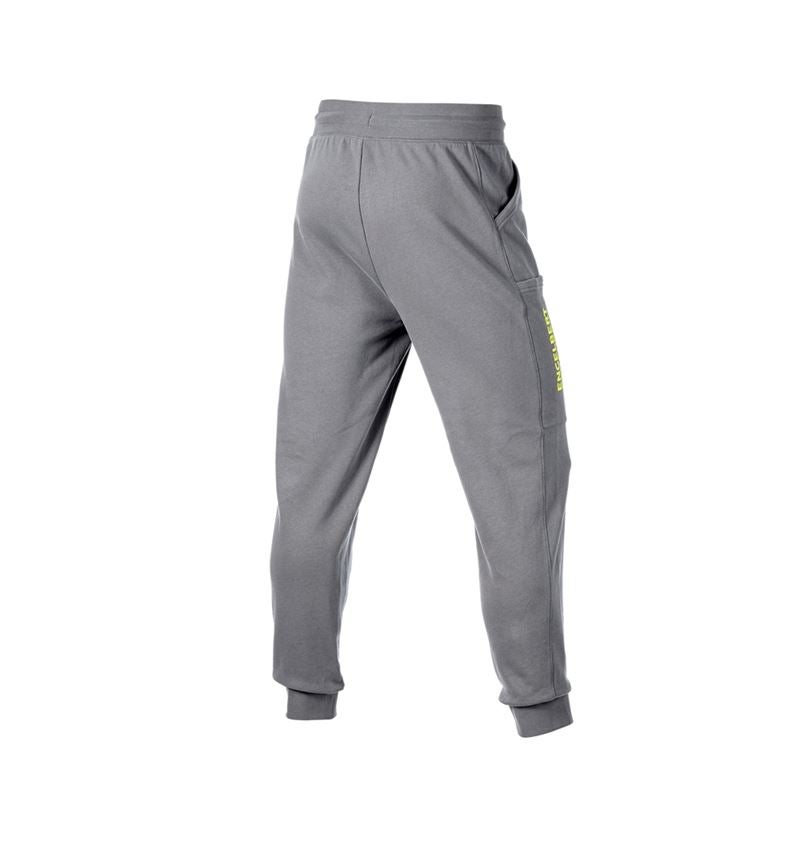 Clothing: Sweat pants light e.s.trail + basaltgrey/acid yellow 5
