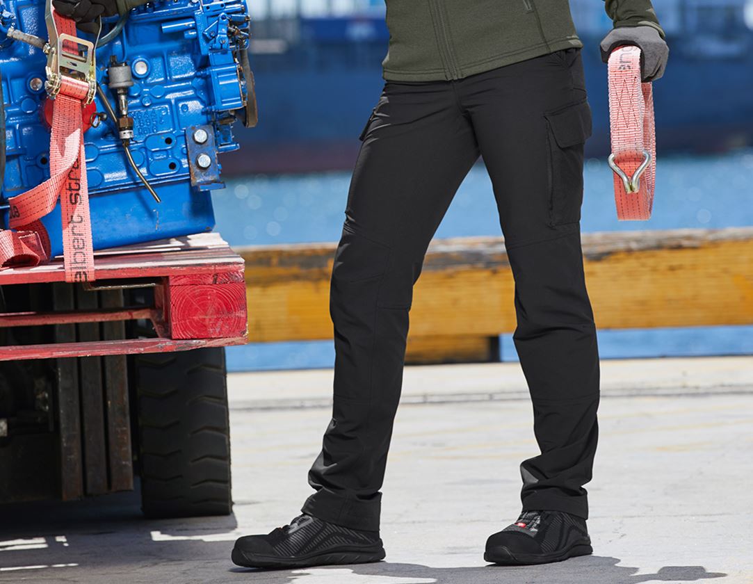 Work Trousers: Funct. cargo trousers e.s.dynashield solid, ladies + black