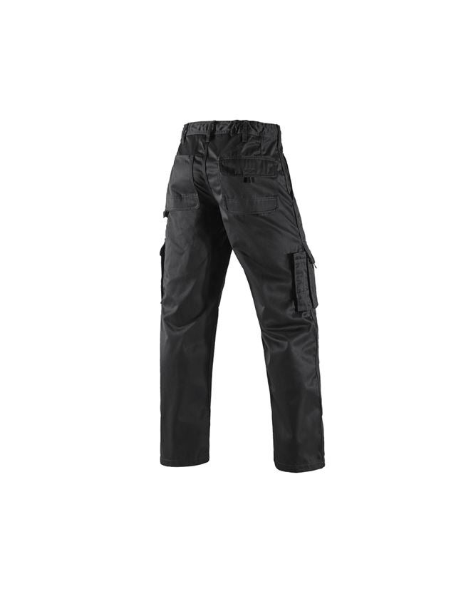 Plumbers / Installers: Cargo trousers + black 2