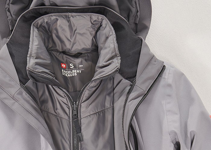  3-in-1 functional jacket with visible inner jacket
